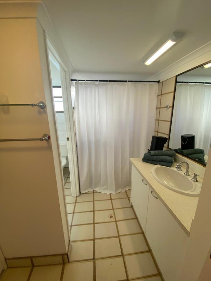 Illoura Holiday Apartment Three Bedroom Noosa River View Noosaville Luaran gambar